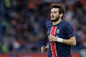 新葡萄8883登录-收获季！克瓦拉茨赫利本赛季获得法甲、法国杯、欧冠、意甲四冠