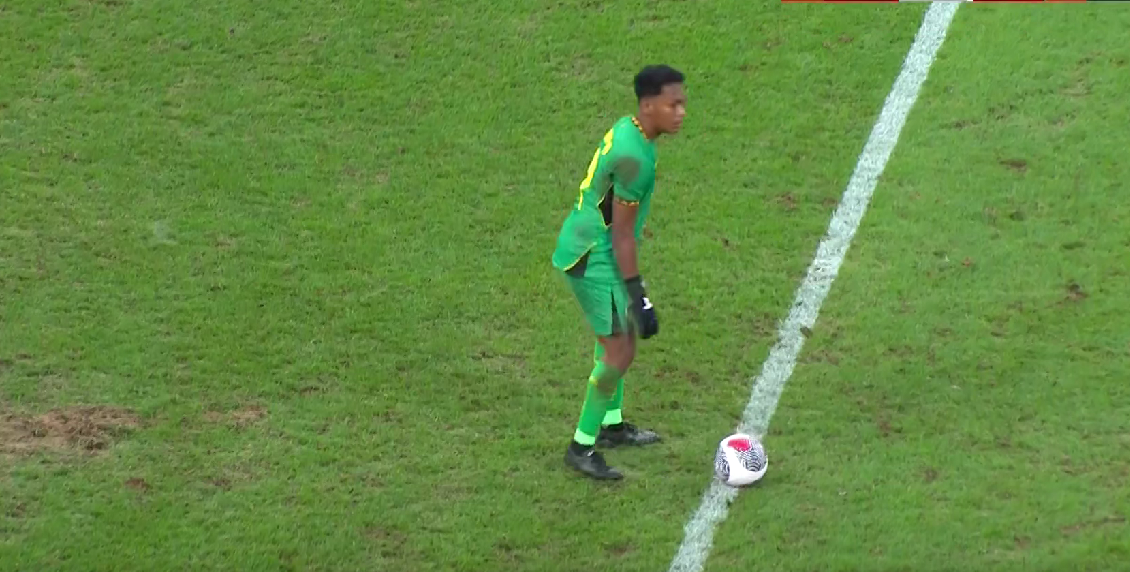 新葡萄8883官网-国青此役仍在西安国际足球中心进行，此前草皮破烂惹争议